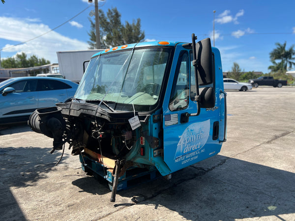 2009 International 4400 SBA CAB