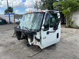 2004 International 4200 SBA - SET-BACK-AXLE Cab