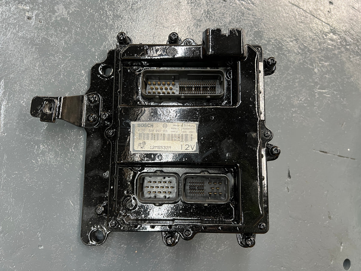 2004-2007 Mack E7 Engine Control Module (ECM) OEM Part # 12MS532M, Bosch Part # 0 281 020 045 For Sale
