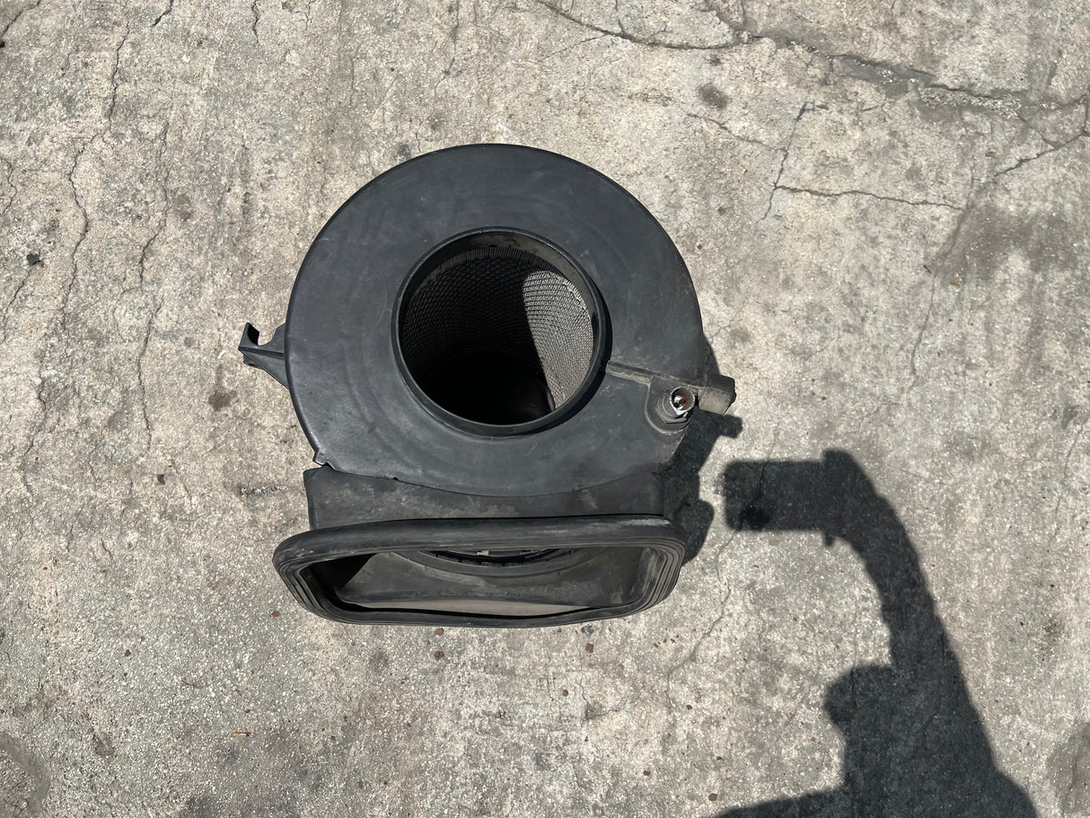 2004 International 4200 SBA - SET-BACK-AXLE Cab