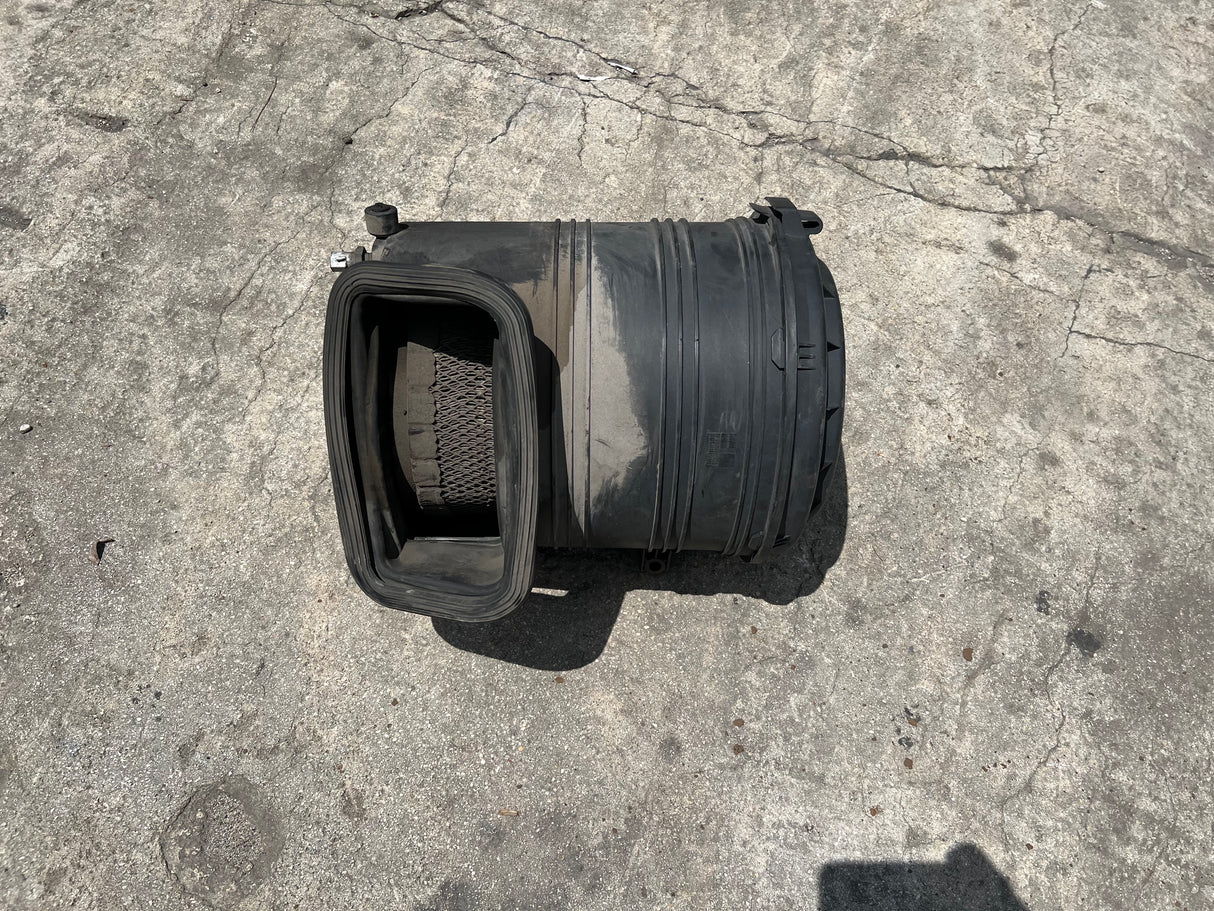 2004 International 4200 SBA - SET-BACK-AXLE Cab