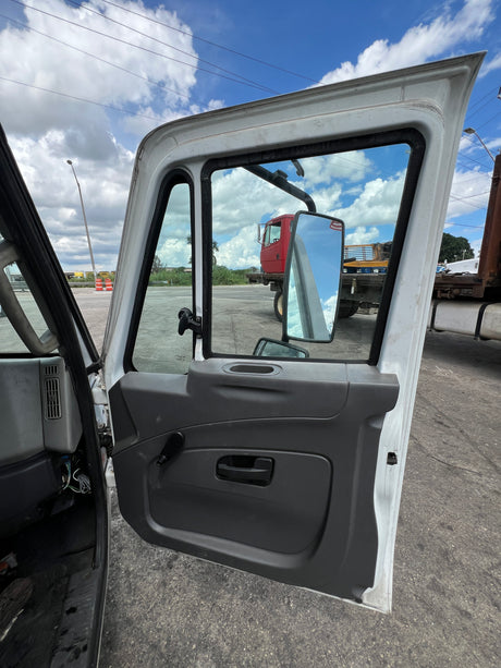 2013 International DuraStar 4300 Cab For Sale