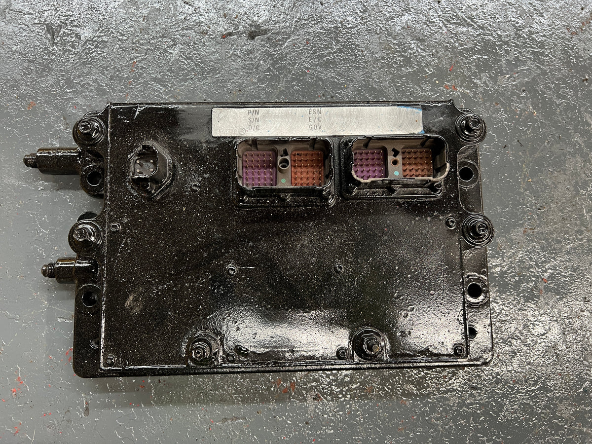 2006 Cummins CM875 Engine Control Module (ECM) 3103533 w/ Cooling Plate 3335372 For Sale