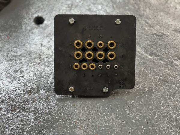 Sterling A1218075001 Air Valve Manifold For Sale