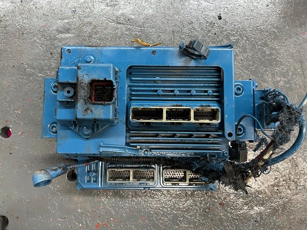 2006 International DT466E Engine Control Module (ECM) Part # 1874251C91, 1839368C2 For Sale