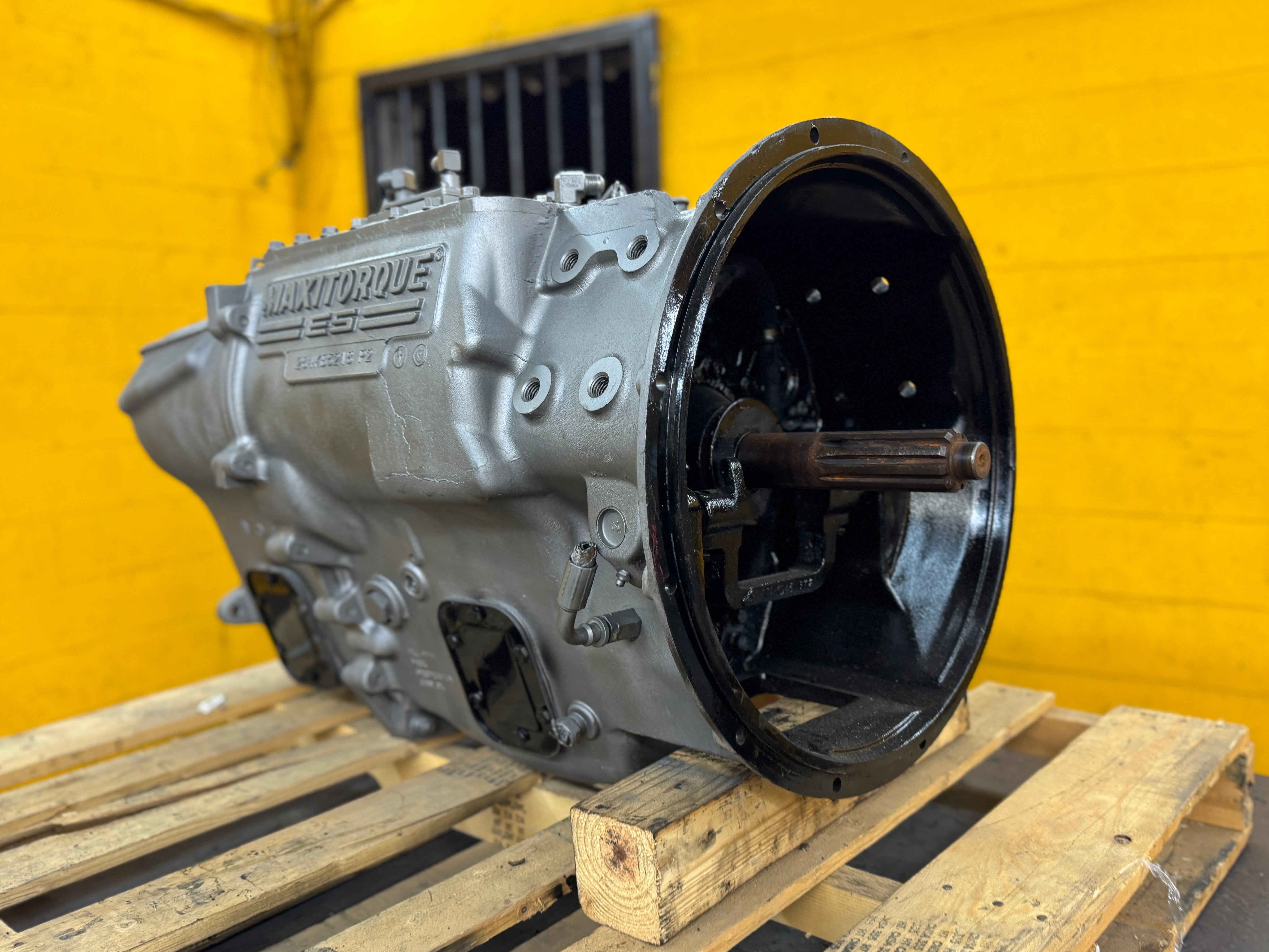 Mack Maxitorque T313 Transmission For Sale, 284KB5218 P2 – CA