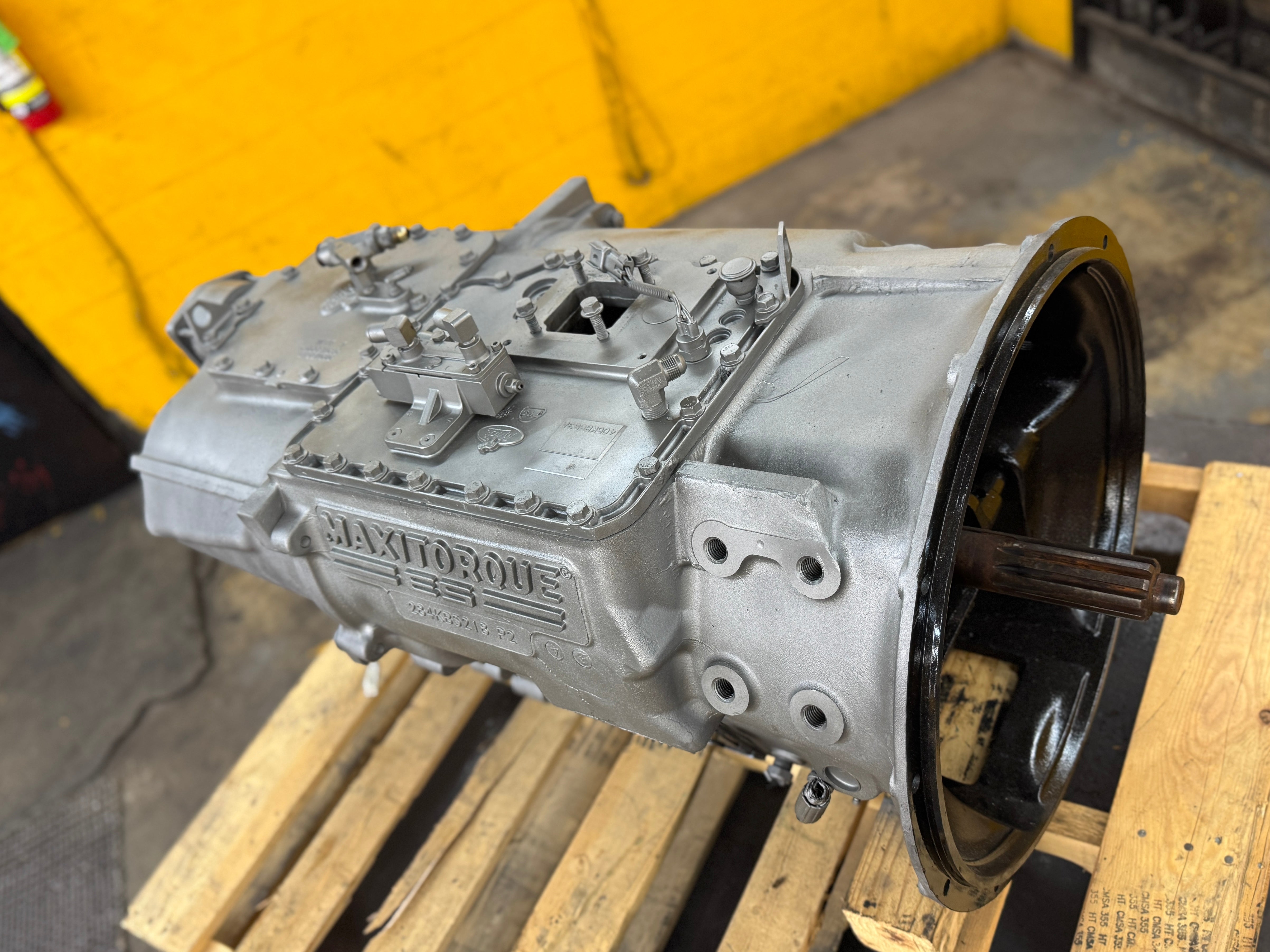 Mack Maxitorque T313 Transmission For Sale, 284KB5218 P2 – CA