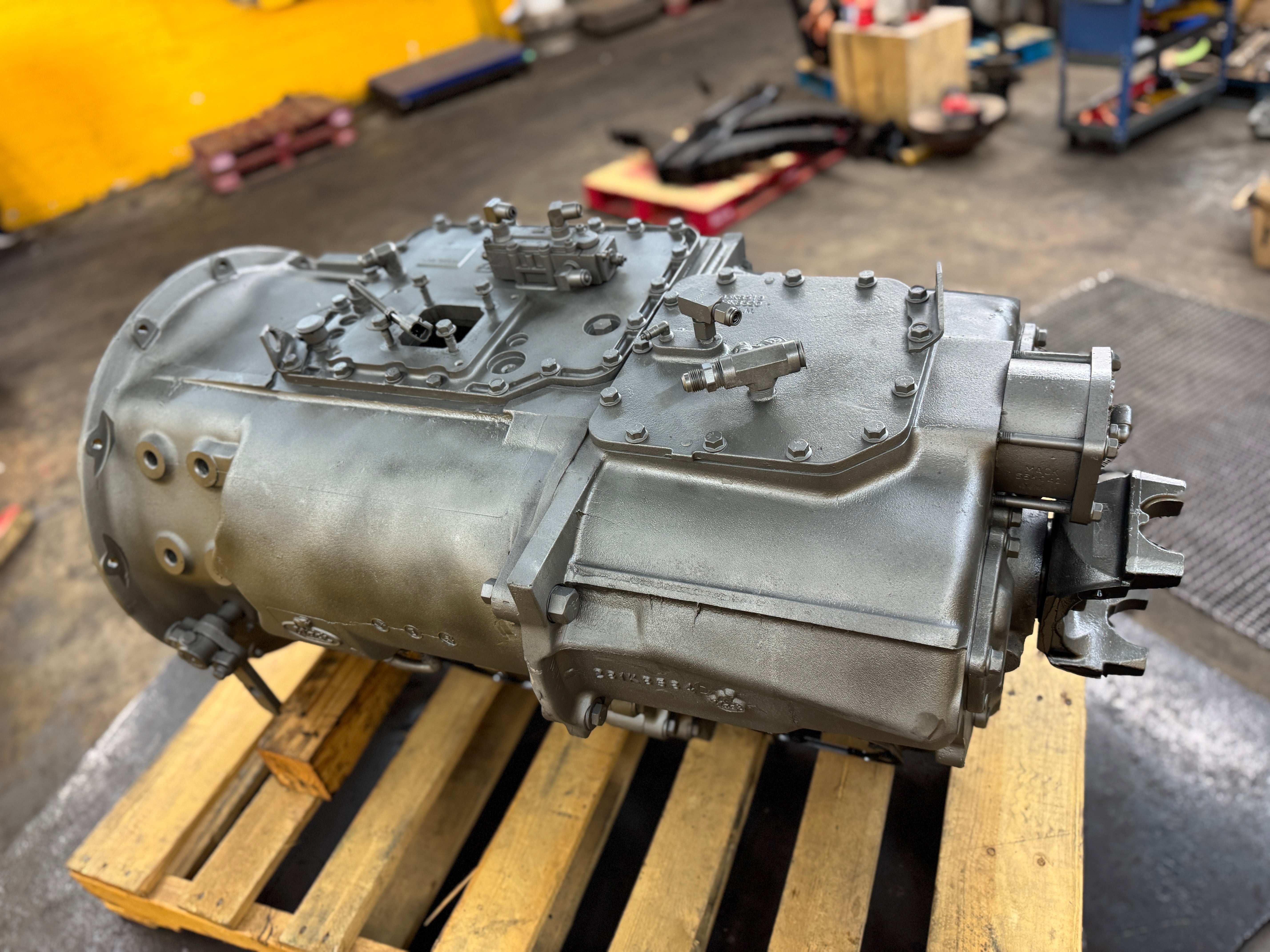 Mack Maxitorque T313 Transmission For Sale, 284KB5218 P2 – CA