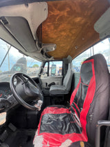 2005 International 8600 SBA Cab