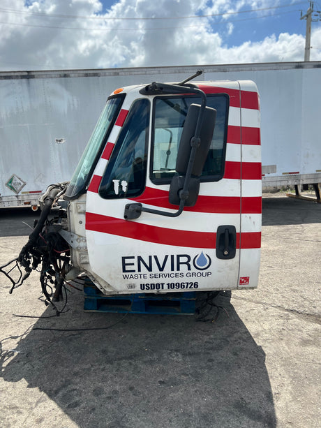 2007 International 7400 SFA Cab for Sale