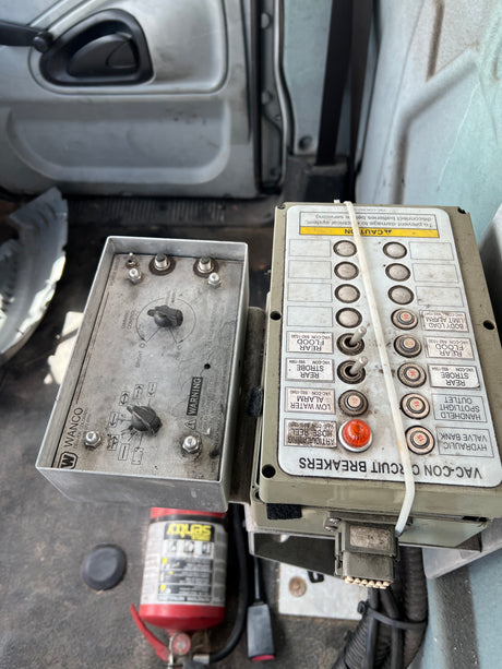 2007 International 7400 SFA Cab for Sale