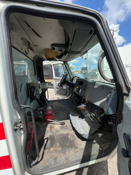 2007 International 7400 SFA Cab for Sale