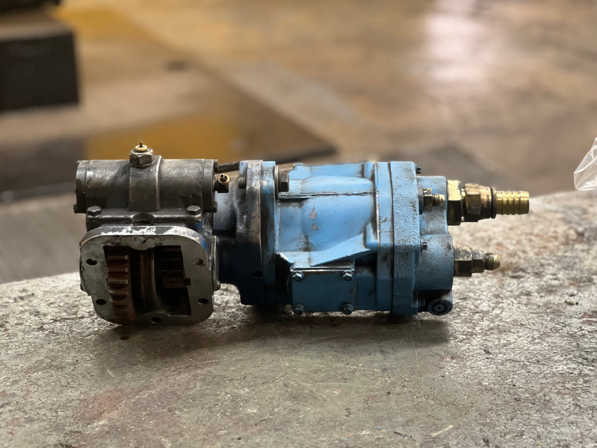 Muncie TG SERIES PTO for Allison 2000 Transmission TG6B-A6904-5, Vickers Hydraulic Pump PVE12R