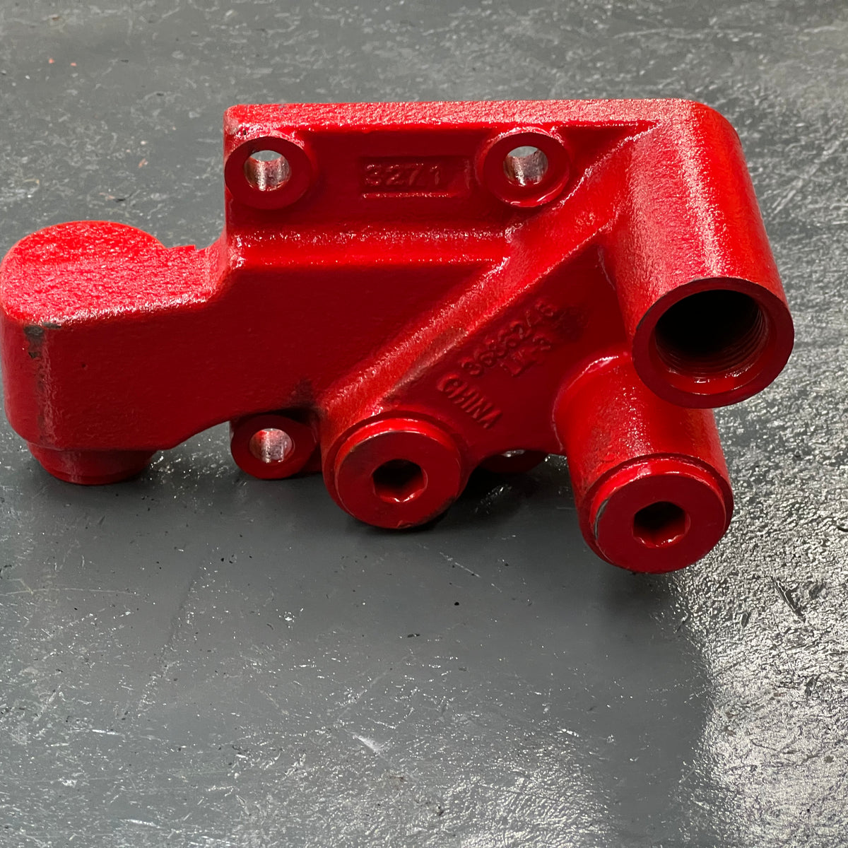 OEM Cummins ISX15 Water Manifold 3686246 – CA Truck Parts, Inc.