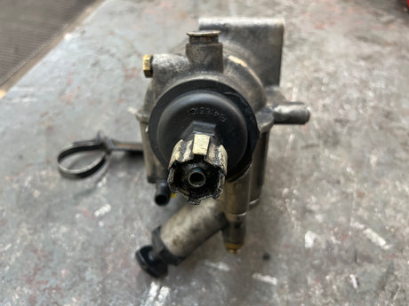 International DT466E Fuel Filter Base Unit Part # 1841327C96