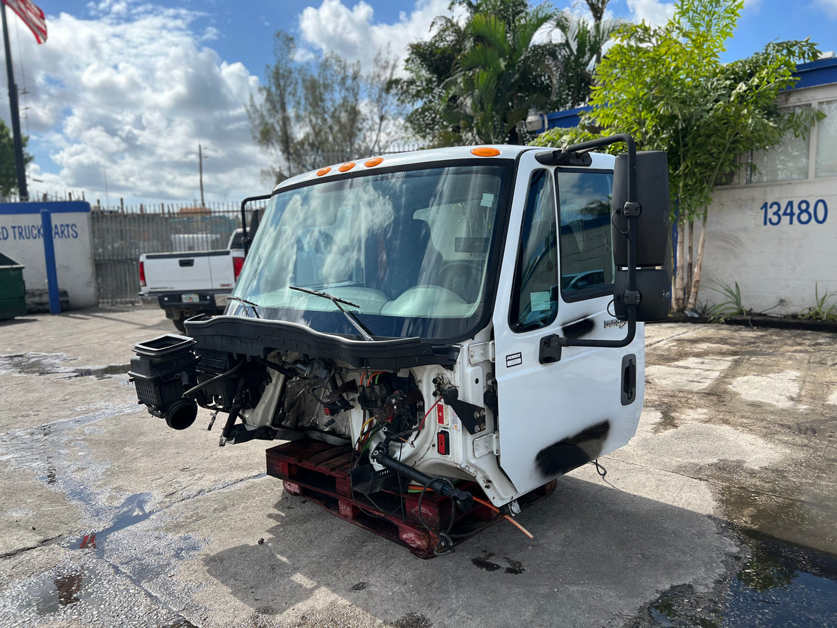 2013 International DuraStar 4300 CAB Shell