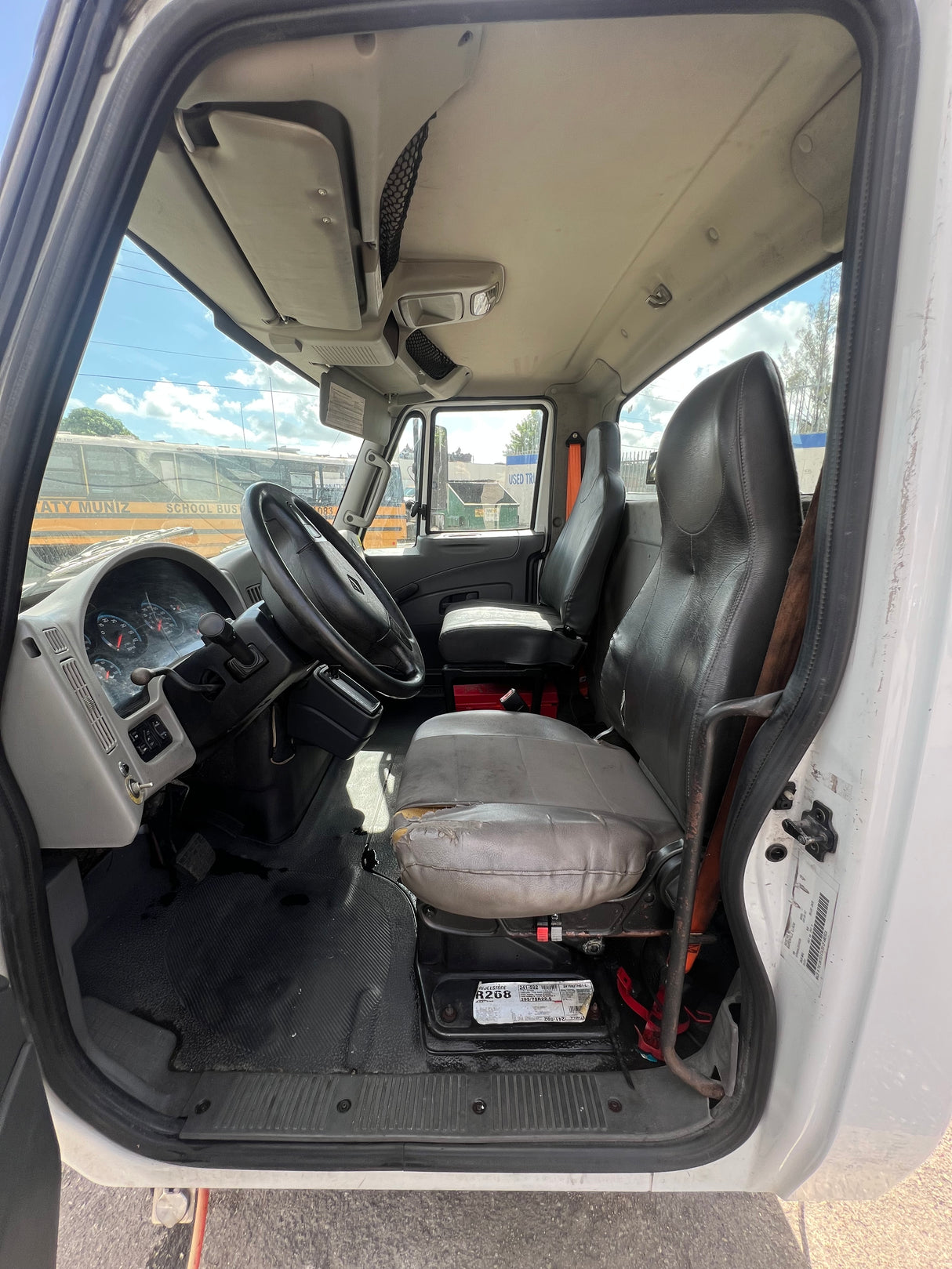 2013 International DuraStar 4300 CAB Shell