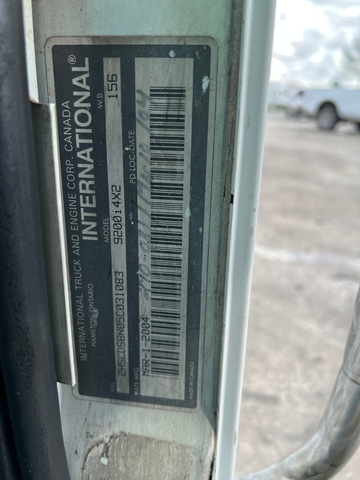 2005 International 9200i CAB Shell