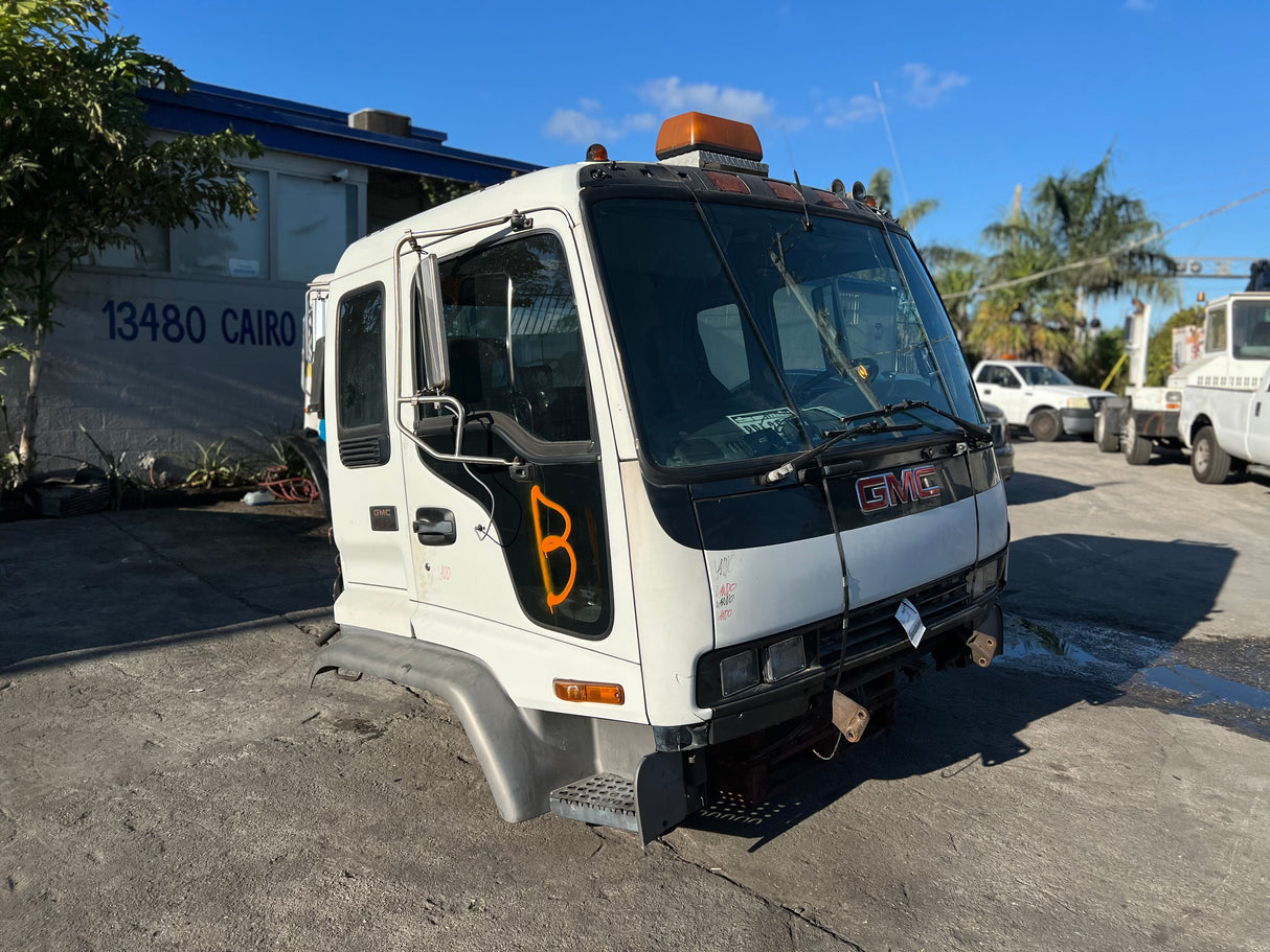 2002 GMC T7500 Tilt Cab Shell