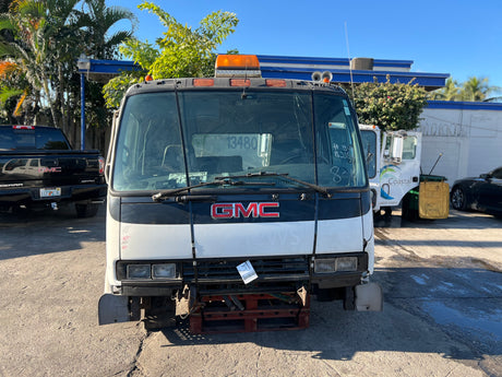 2002 GMC T7500 Tilt Cab Shell