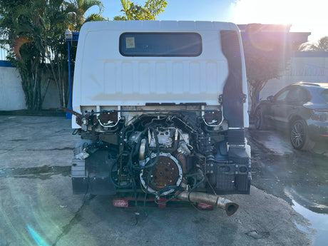 2012 Mitsubishi FEC72S CAB Shell