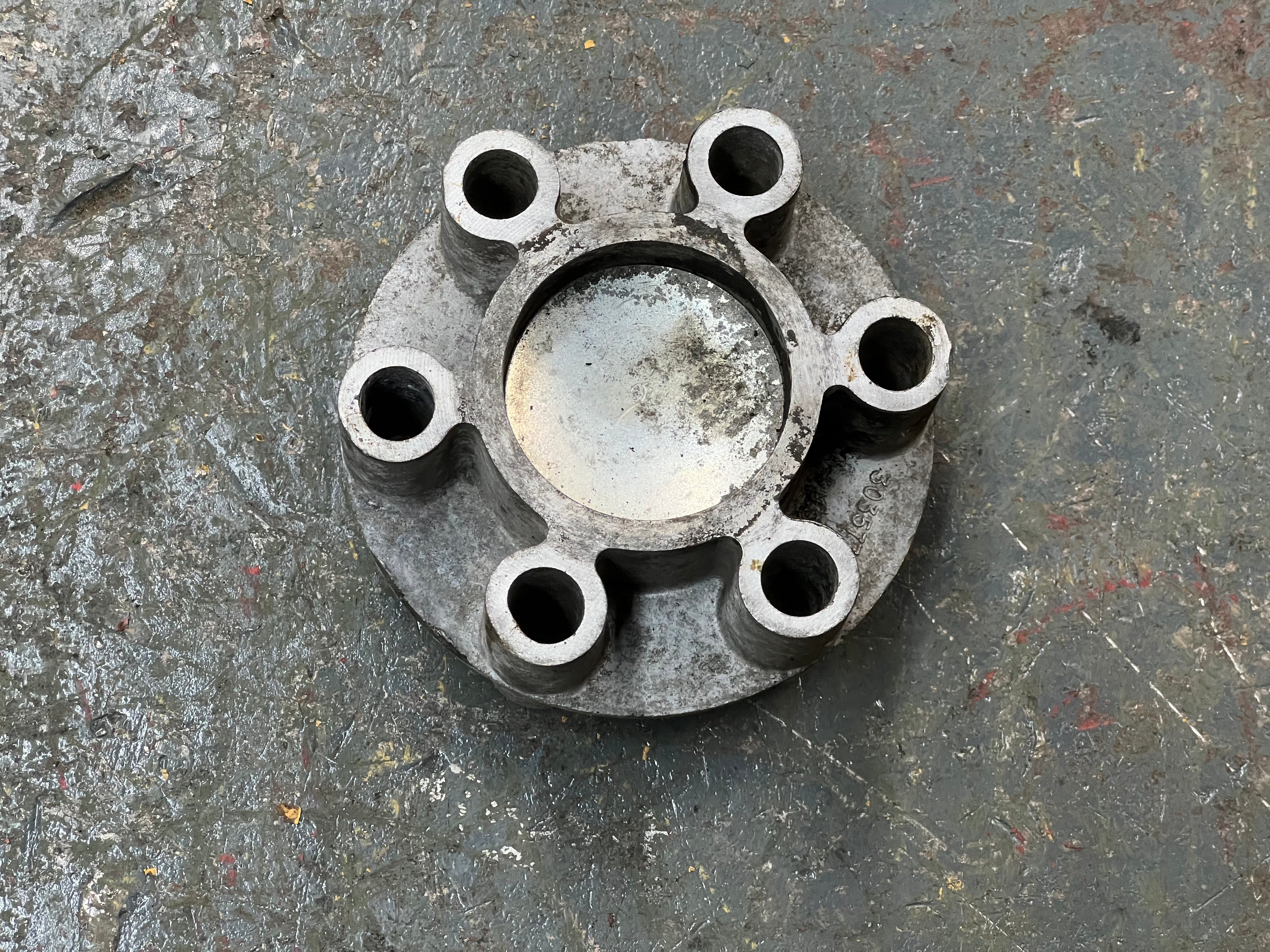 Cummins Big Cam Fan Blade Spacer Part # 3035776 – CA Truck Parts, Inc.