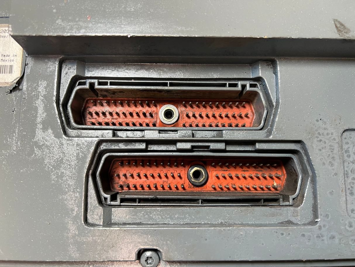 International DT466E Engine Control Module (ECM) 1807457C1 w/Bolts