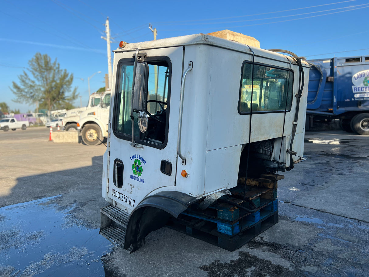 2006 MACK MR688S LOW FORWARD CAB SHELL FOR SALE