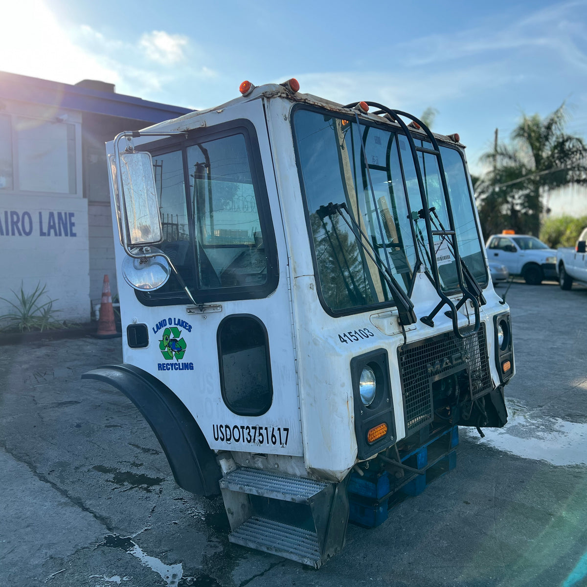 2006 MACK MR688S LOW FORWARD CAB SHELL FOR SALE – CA Truck Parts, Inc.