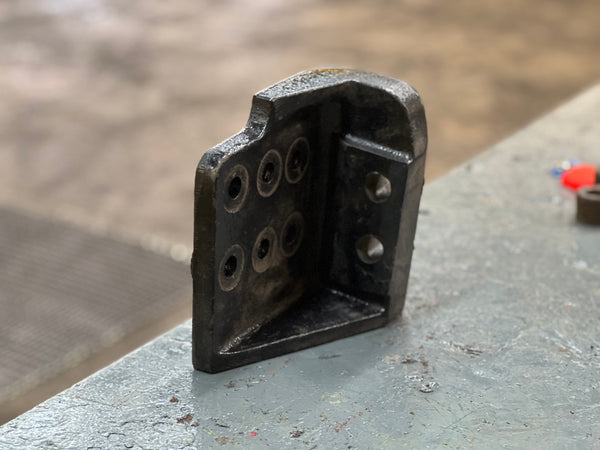 Mack Diesel Engine Mount 158GB5175M