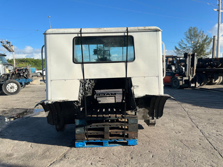 1999 Mack MR690S Forward Low CAB Shell