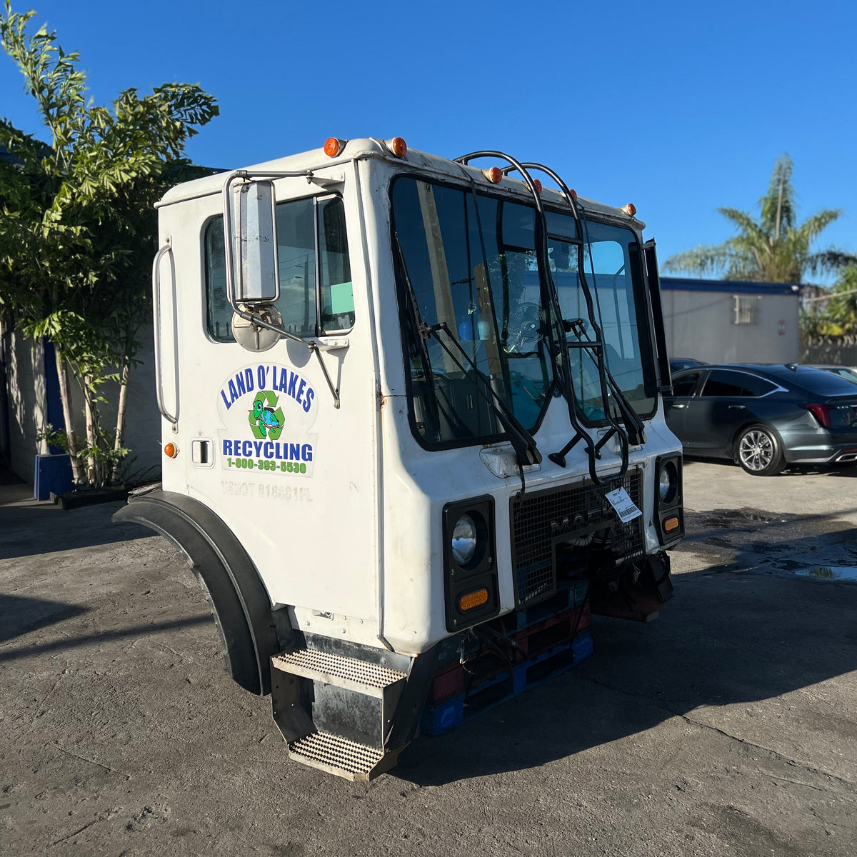 Shell Mack 1999 Mack MR690S Forward Low CAB Shell – CA Truck Parts, Inc.