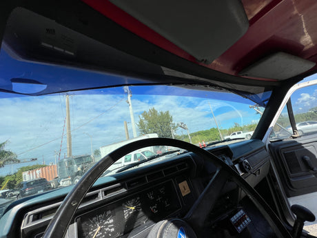 1994 FORD F700 Conventional CAB Shell