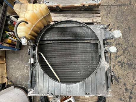 2013 International DuraStar 4300 Cooling Assembly Part # 3023129D, Shroud Part # 5A075905