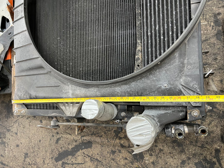 2013 International DuraStar 4300 Cooling Assembly Part # 3023129D, Shroud Part # 5A075905