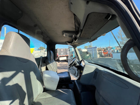 2004 International 8600 CAB For Sale