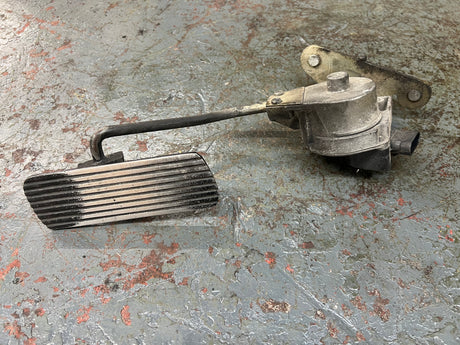 International Accelerator Pedal Part # 1680379C92 w/ TPS Part # 2028213C92