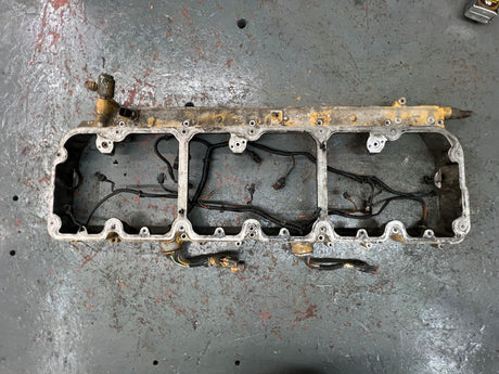 OEM Caterpillar C15 Valve Cover Spacer / Rocker Arm Housing 304-3313