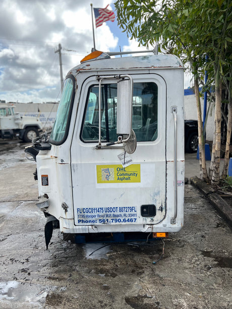 1995 Mack CH613 Conventional CAB Shell For Sale