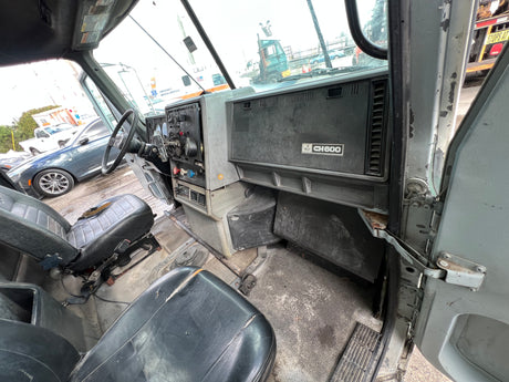 1995 Mack CH613 Conventional CAB Shell For Sale