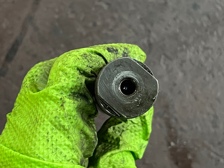 Mack E7 Fuel Injector Bosch Part # 0432193671 / 0432193672