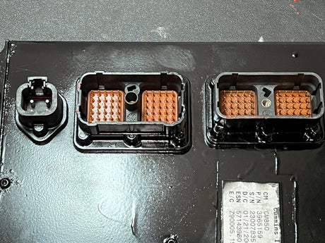 Cummins CM850 Engine Control Module (ECM) Part # 3965159 For Sale, CPL 8136