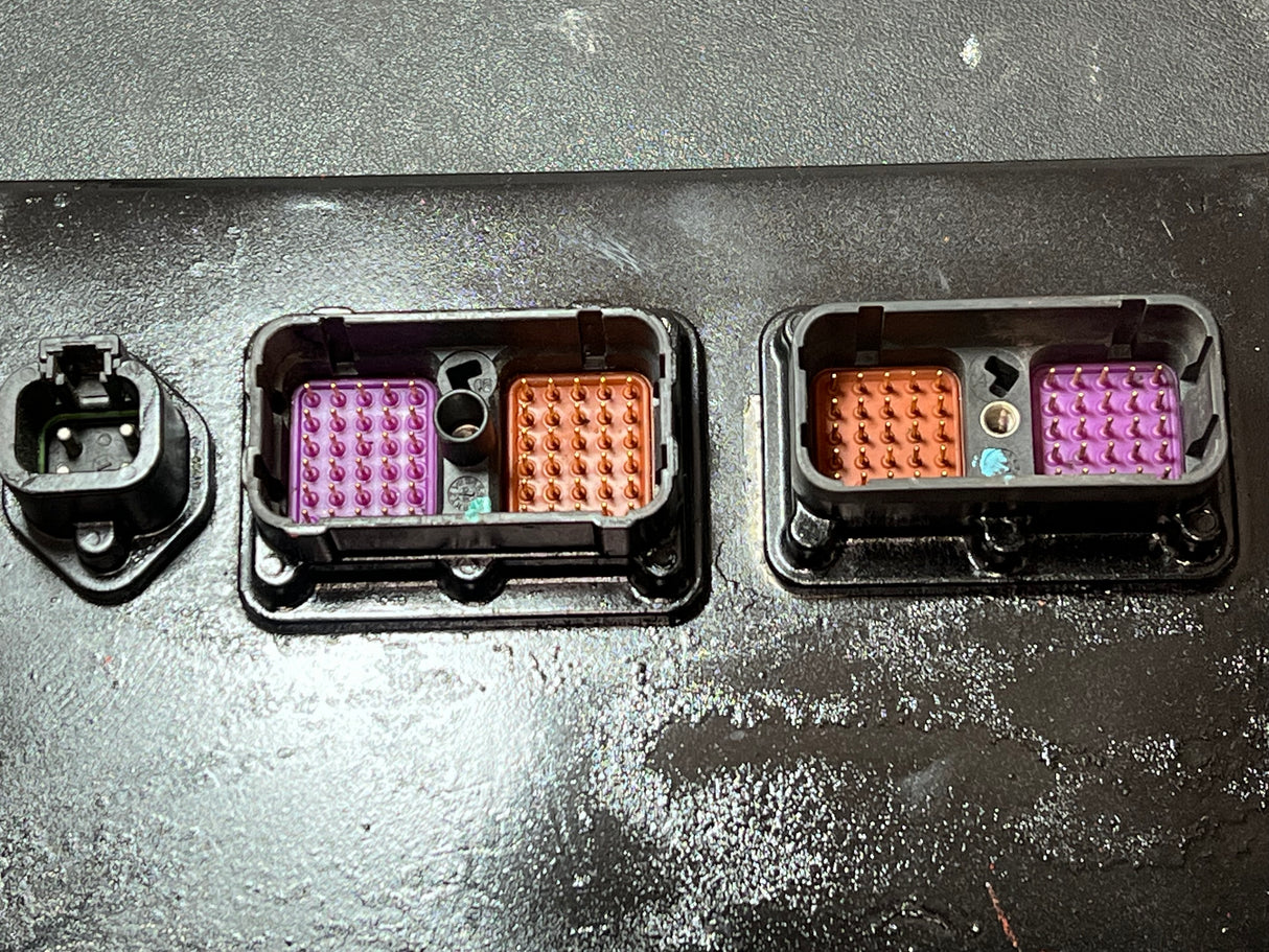 Cummins CM850 Engine Control Module (ECM) 4921776 For Sale, CPL 8416