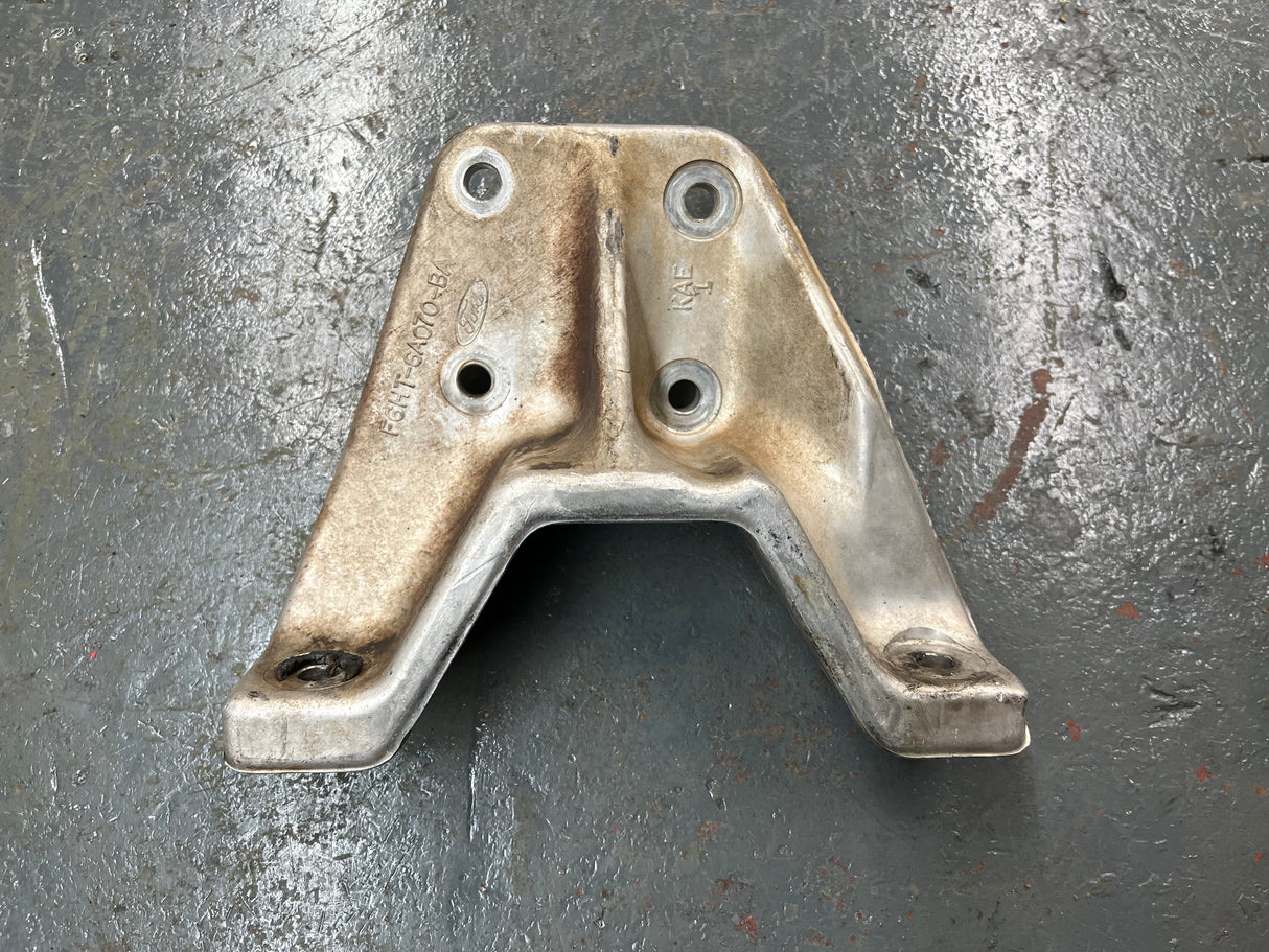 Ford L-Series Rear Left Engine Mount Part # F6HT-6A070-BA For Sale
