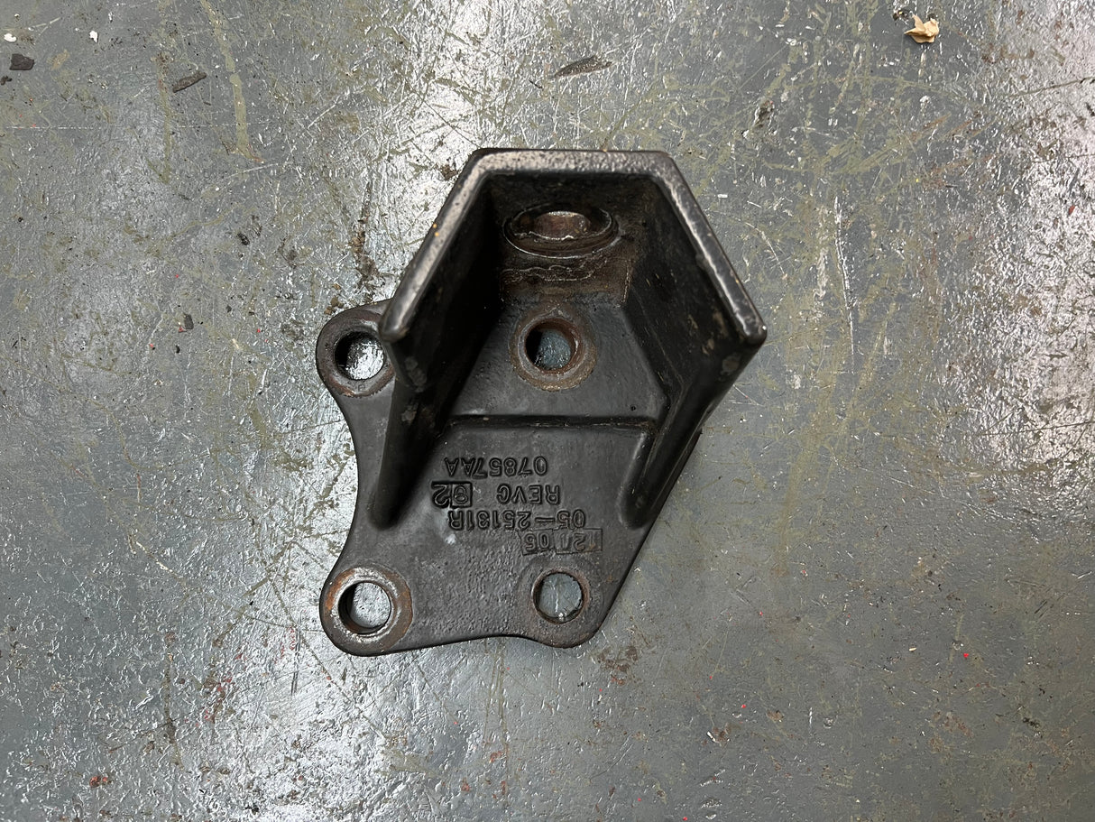 Caterpillar C15 Rear Right Engine Mount Part # 07857AA, 05-25131R