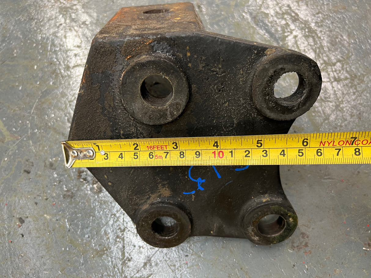 Caterpillar C15 Rear Right Engine Mount Part # 07857AA, 05-25131R