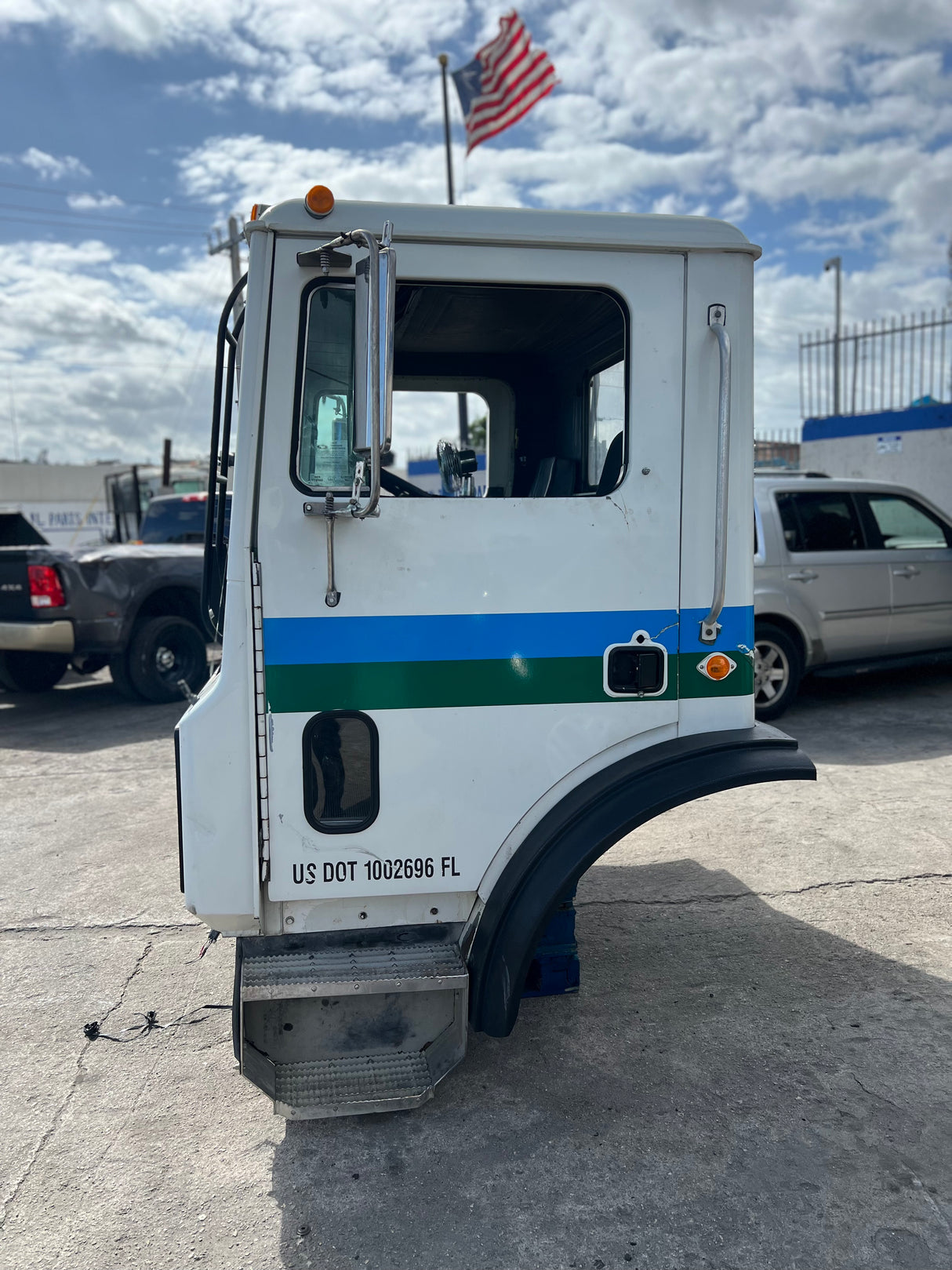 2007 MACK MR688S Forward Low CAB Shell 600-Series For Sale