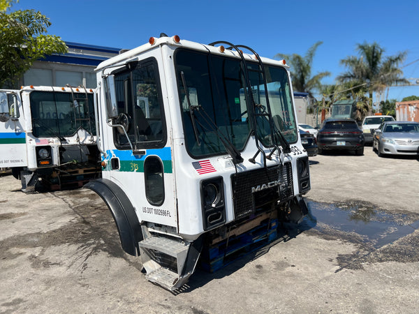 2005 MACK MR688S Low CAB Forward (LCF) Shell For Sale, 600-Series CAB