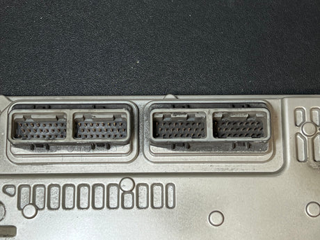 International DT466E ECM/ECU/PCU/PCM Part # 1839368C1, 1842443C95