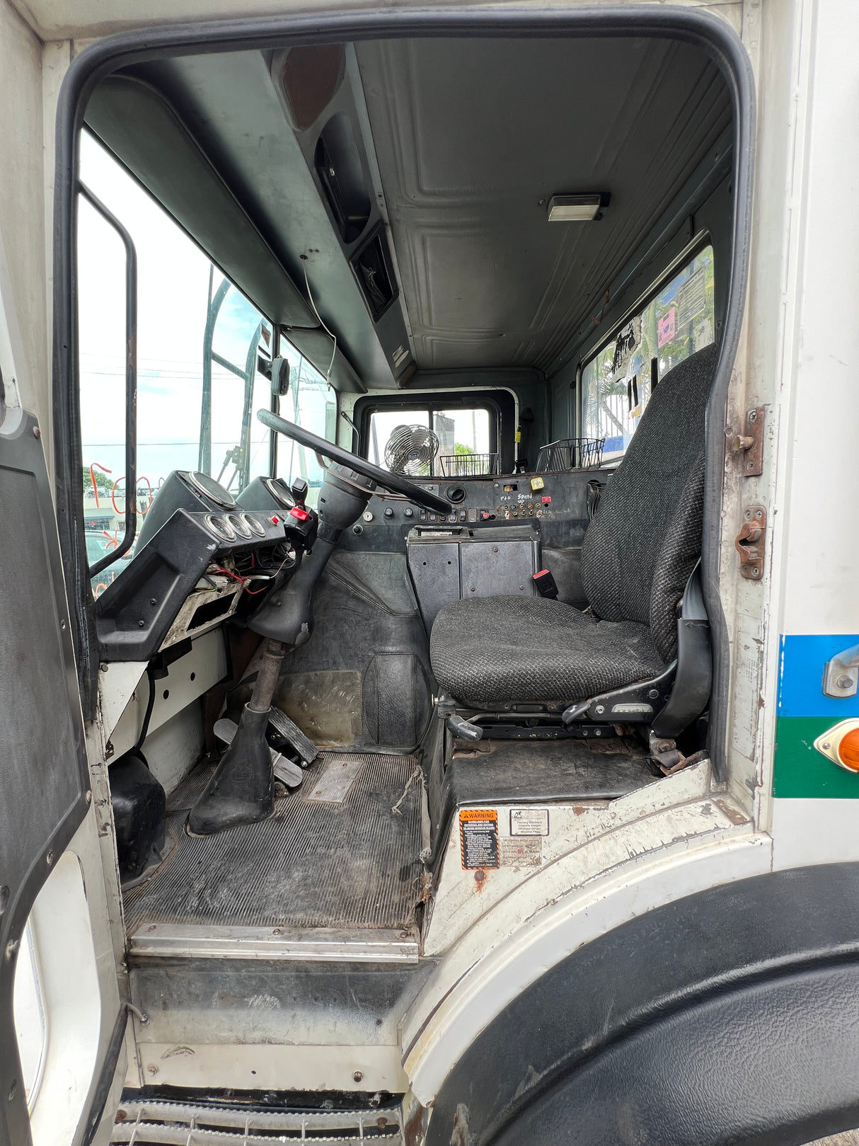 2007 MACK MR688S Low CAB Forward (LCF) Shell For Sale, 600 Series